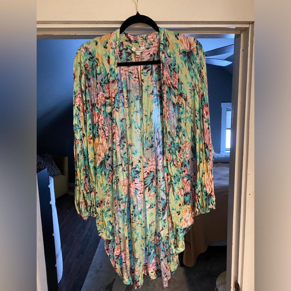 Arnhem Floral Kimono in Multicolor